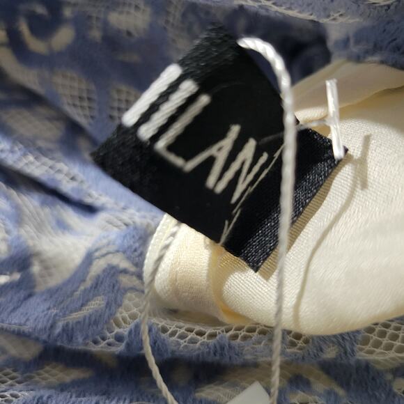 Kaimilan Lace Dress Purple Lilac Midi Short Sleeve Tie Neck Blouson Size Medium - Picture 12 of 16